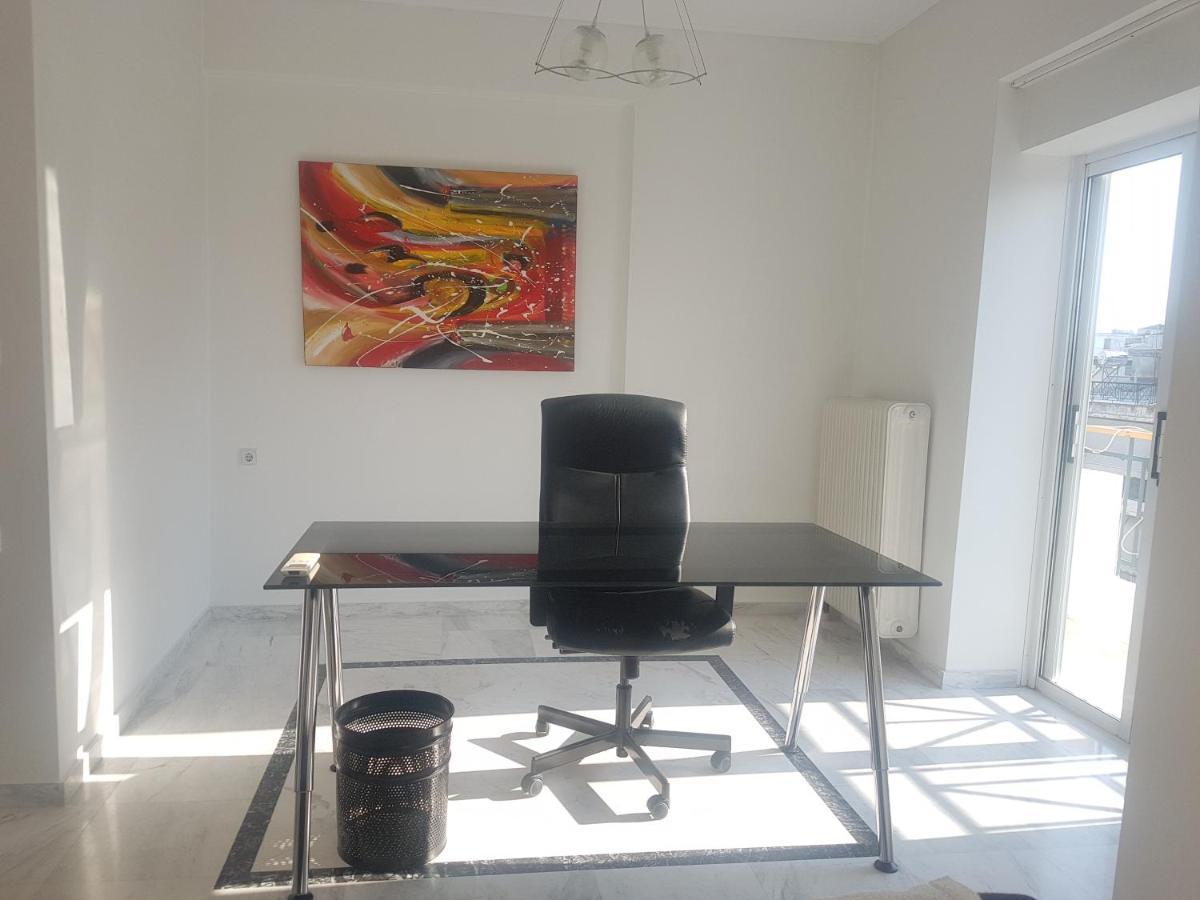 Nn Larisa Deluxe Apartment מראה חיצוני תמונה
