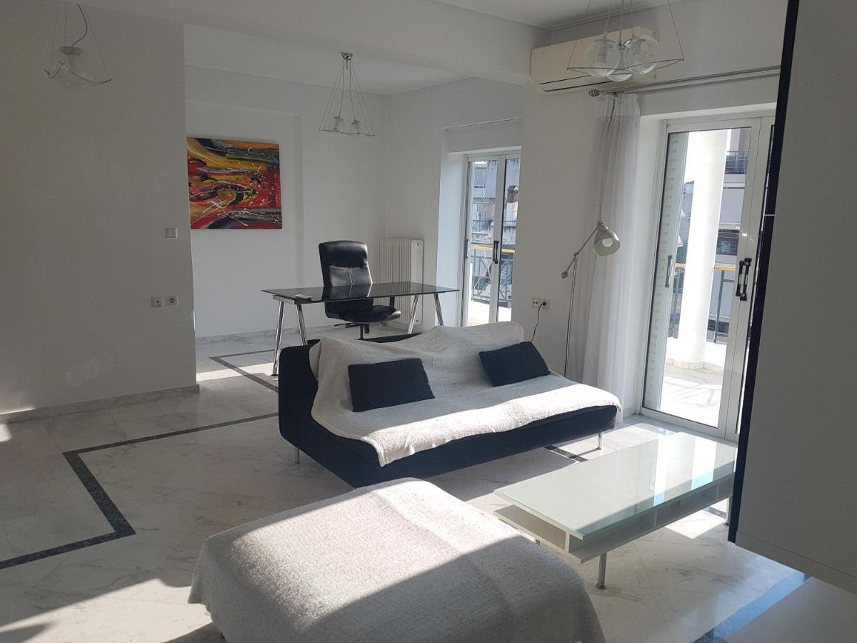 Nn Larisa Deluxe Apartment מראה חיצוני תמונה